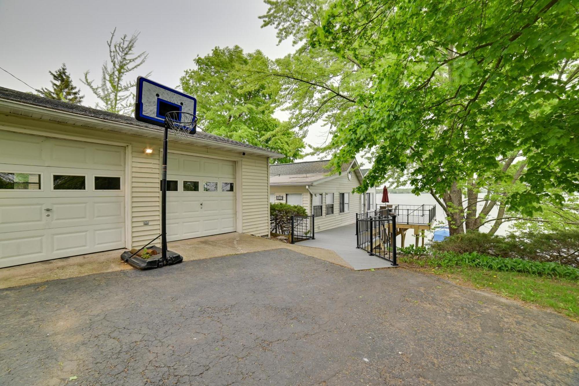 Cayuga Lake Retreat In Seneca Falls With Dock! Exterior photo